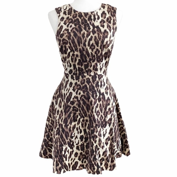 Karen MILLEN LEOPARD PRINT  FIT & FLARE SLEEVELESS MIDI DRESS - 6 - Picture 1 of 9